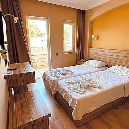 Havana Hotel 3*